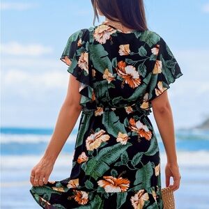 Tropical print V-Neck Ruffled Mini Dress